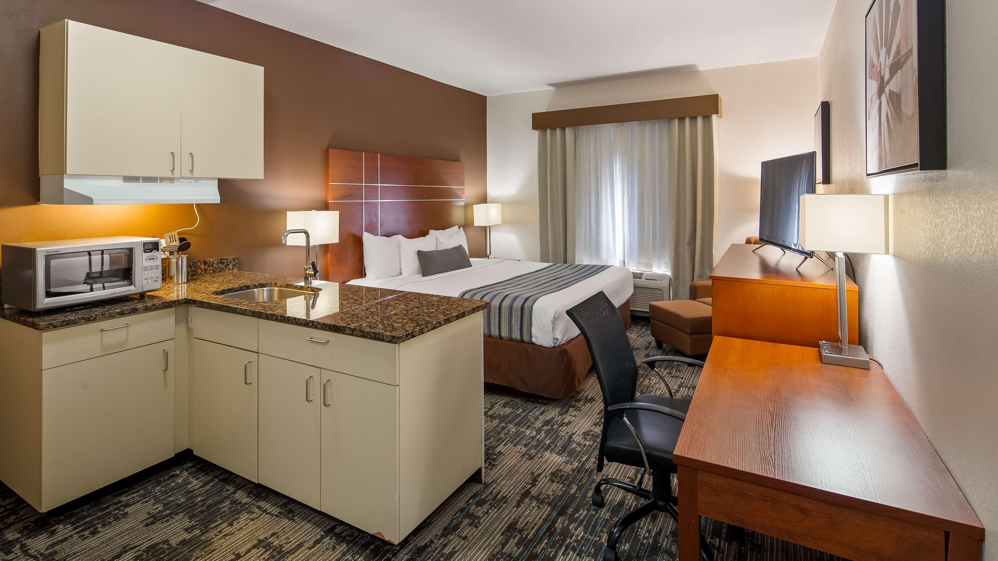 Best Western Plus Wakeeney Inn & Suites Exteriér fotografie