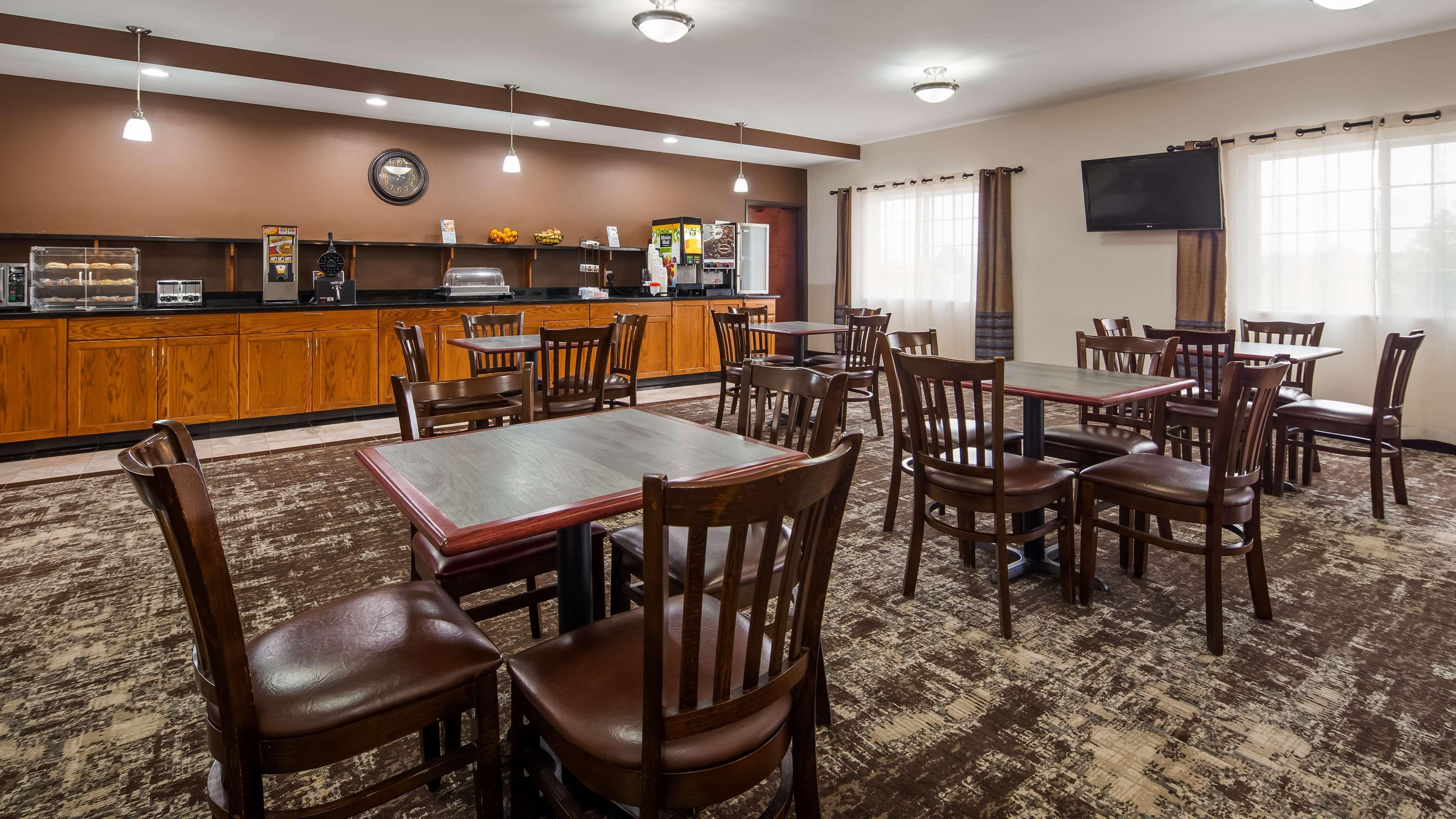 Best Western Plus Wakeeney Inn & Suites Exteriér fotografie