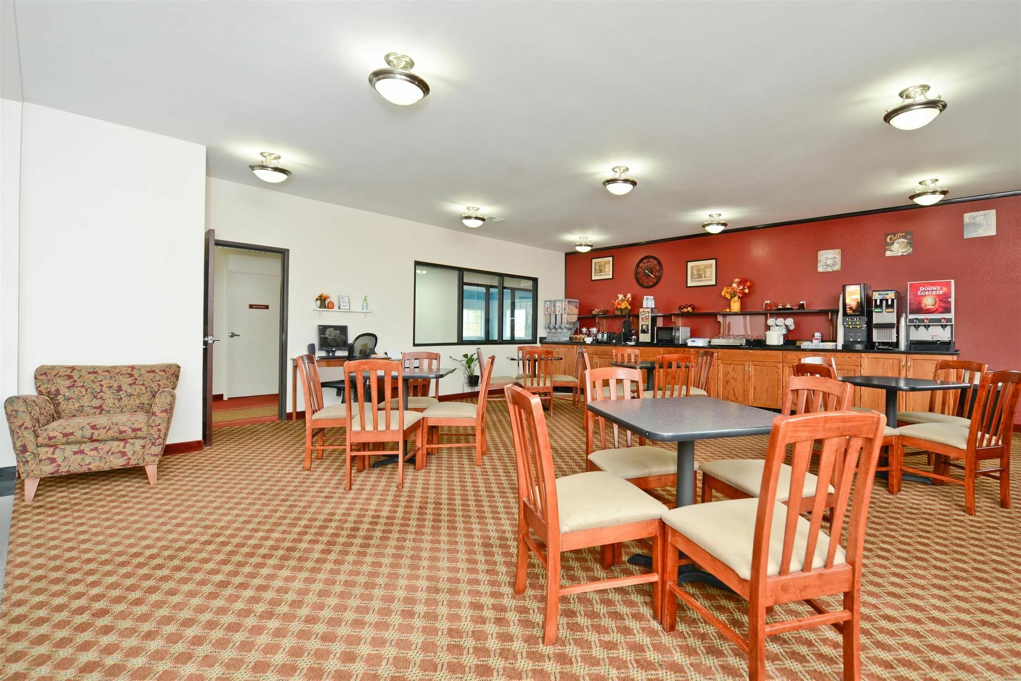 Best Western Plus Wakeeney Inn & Suites Exteriér fotografie